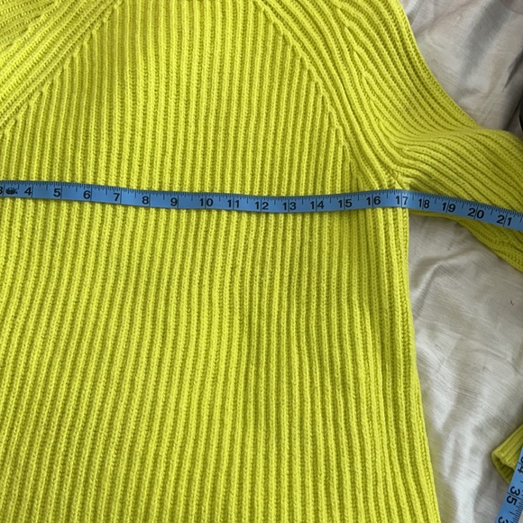 Neon yellow sweater - Picture 5 of 8
